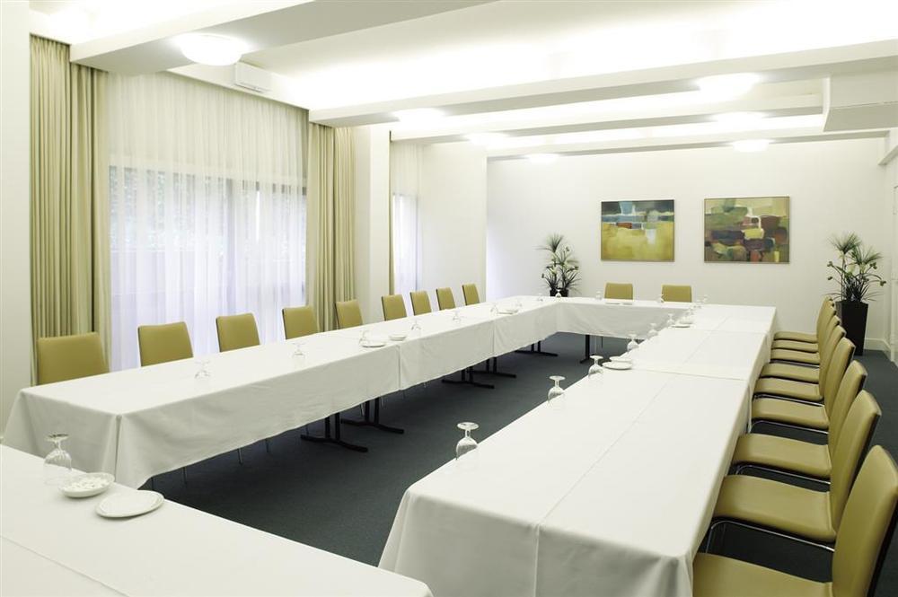 Best Western Plus Travel Inn Melburne Facilidades foto